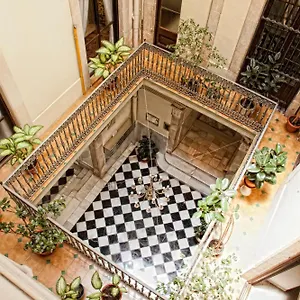 オスタル ラモス 2*, バルセロナ スペイン